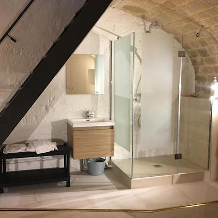 Spacious Loft At 2 Steps From The Chocolate Museum Paris Exteriör bild